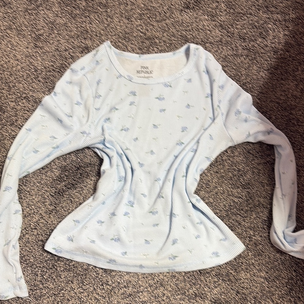 Pink Republic Light Blue Floral Women's Top